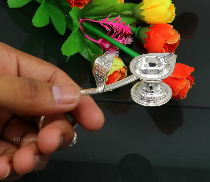 Earrings TRIBAL ORNAMENTS Vintage style solid Sterling silver handmade single deepak oil lamp Aarti lamp amazing handcrafting work decor temple art figurine su435