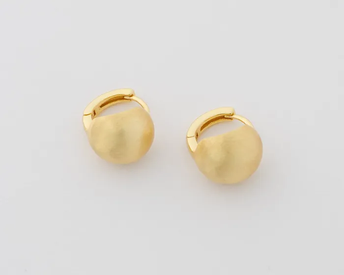 Earrings WANTME Brushed Globe Huggies