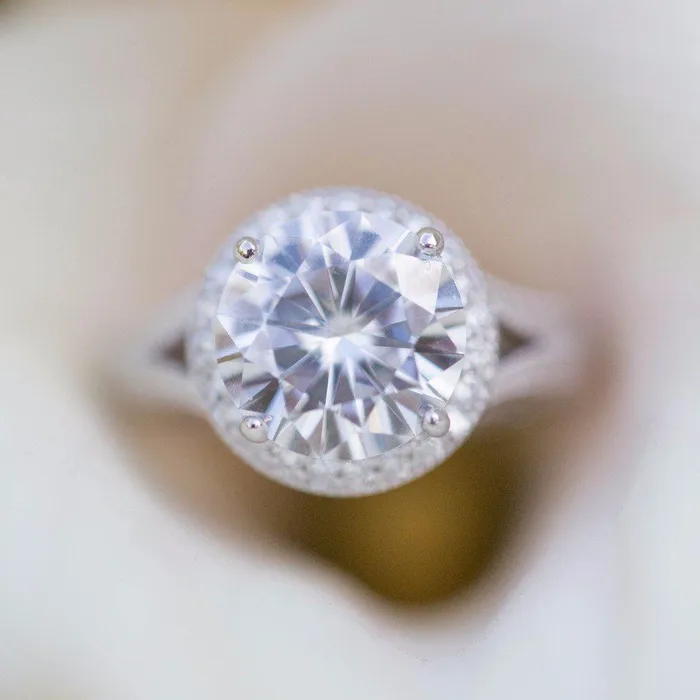 Fire Brilliance Rings 8mm Round Center 14K White Gold Milgrain and Filigree Split Band with Diamond Halo Ring