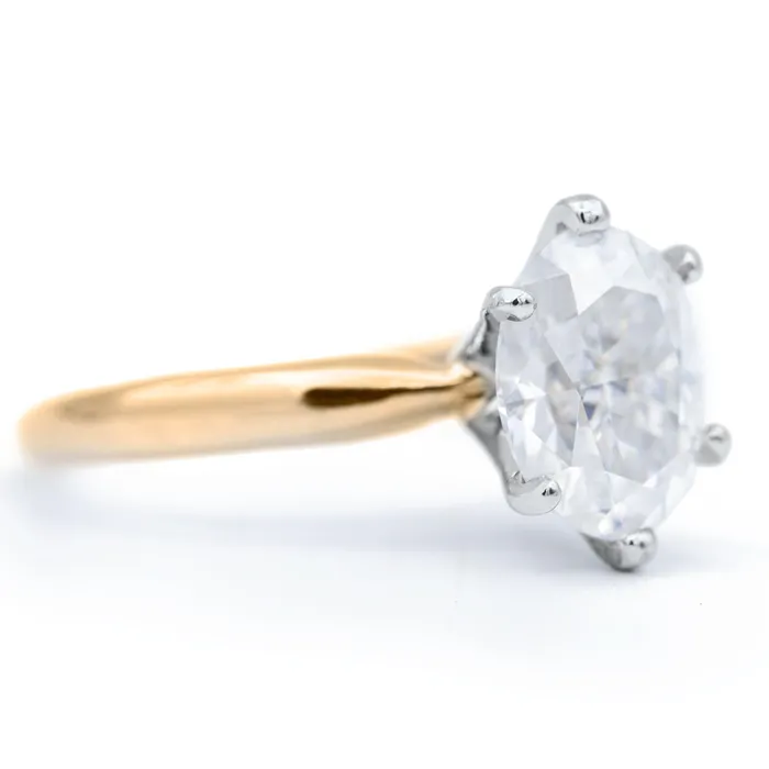 Fire Brilliance Rings Oval First Crush FAB Moissanite 6 Prongs FANCY Solitaire Ring