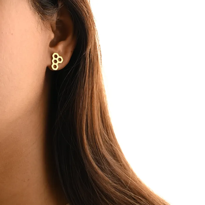 Jewelvers 18K GoldFilled Dainty Honeycomb Stud Earrings Earrings Jewelvers 18K GoldFilled Dainty Honeycomb Stud Earrings Earrings