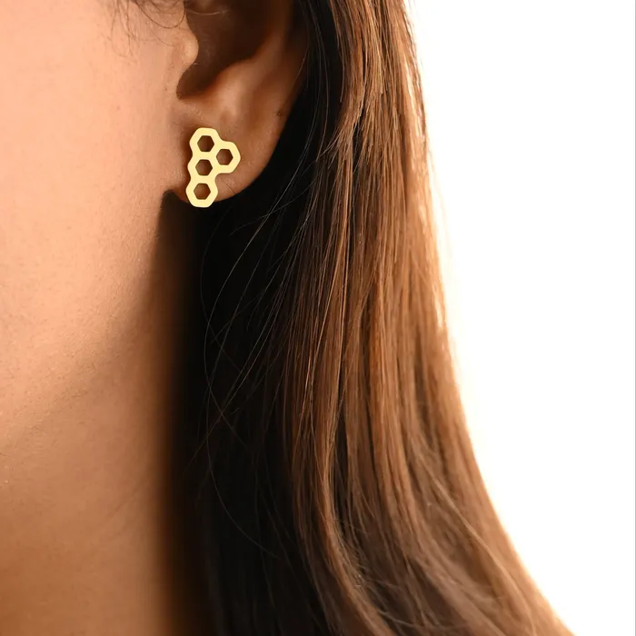 Jewelvers 18K GoldFilled Dainty Honeycomb Stud Earrings Earrings Jewelvers 18K GoldFilled Dainty Honeycomb Stud Earrings Earrings