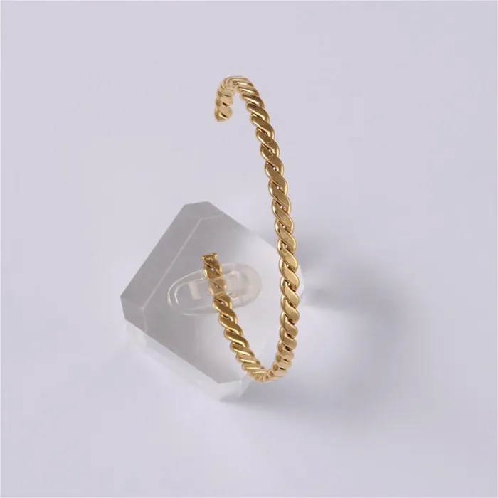 Jewelvers Bracelets 18K GoldFilled Cuff Bracelet Jewelvers Bracelets 18K GoldFilled Cuff Bracelet