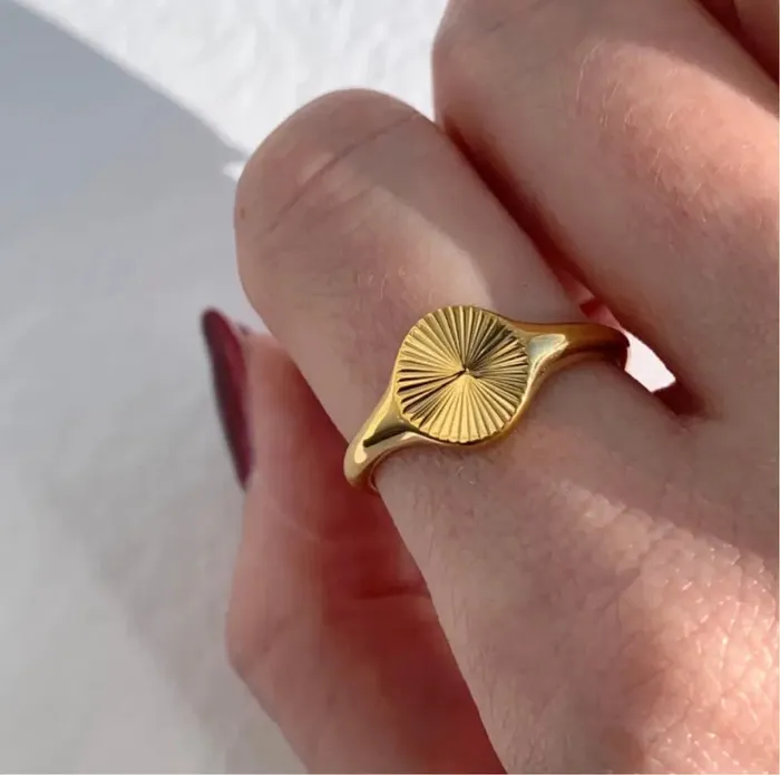 Jewelvers Rings 18K GoldFilled Sunburst Ring Jewelvers Rings 18K GoldFilled Sunburst Ring