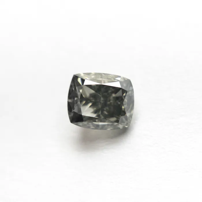 Misfit Diamonds Earrings 100ct 575x487x379mm Fancy Grey Cushion Brilliant 1991321 Misfit Diamonds Earrings 100ct 575x487x379mm Fancy Grey Cushion Brilliant 1991321