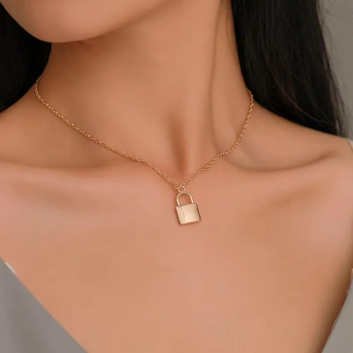 N147 Gold Pad Lock Necklace with FREE Earrings 01 Necklaces