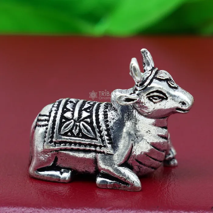 Necklaces 925 Sterling silver Lord Shiva Nandi Maharaj handmade small solid figurine for puja best gift for lord Shiva divine Nandi statue ART610 TRIBAL ORNAMENTS Necklaces 925 Sterling silver Lord Shiva Nandi Maharaj handmade small solid figurine for puja best gift for lord Shiva divine Nandi statue ART610 TRIBAL ORNAMENTS