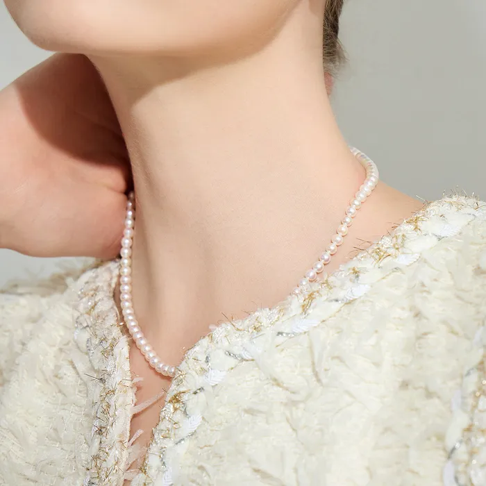 Necklaces Pearly Lustre 18k Gold Top Lustre Akoya Pearl Necklace KN00219