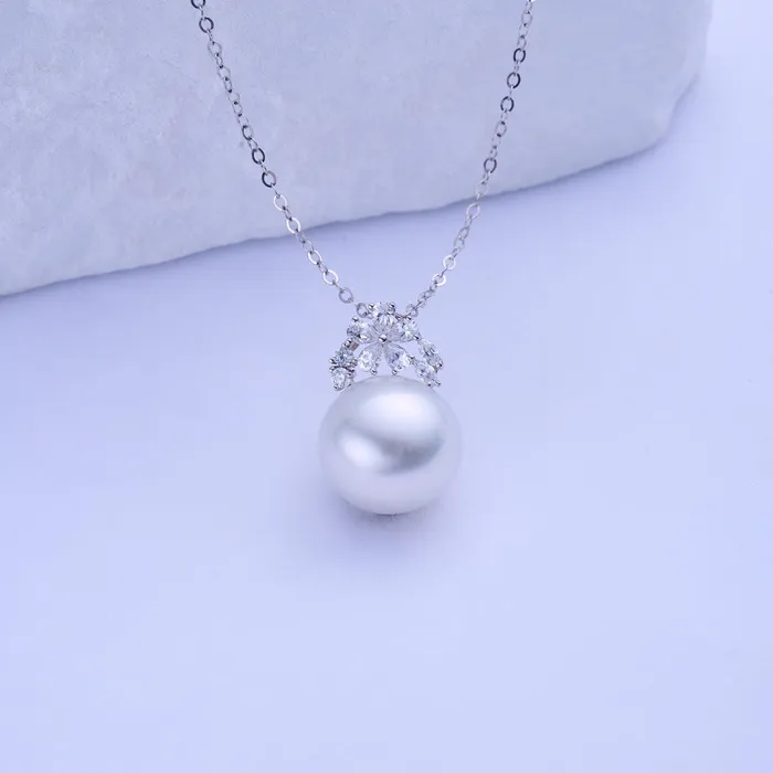 Necklaces Pearly Lustre 18K Solid Gold Australian White South Sea Pearl Necklace KN00286
