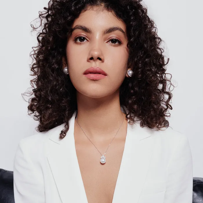 Necklaces Pearly Lustre 18K Solid Gold Australian White South Sea Pearl Necklace KN00286
