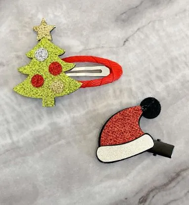 Necklaces POLLY Z109 Christmas Tree and Santa Hat Hair Clips