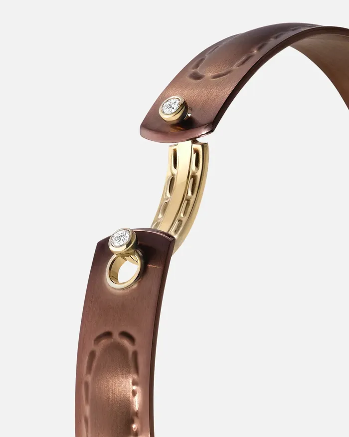On The Rocks Mood Bangle in Yellow Gold Mood Bracelets