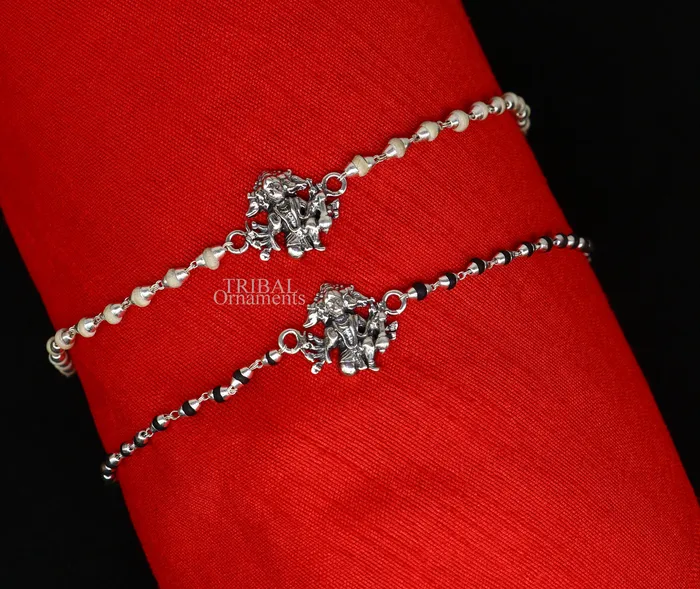 Panchmukhi hanuman holy basil rosary beads Rakhi 925 sterling silver handmade Rakhi bracelet amazing Tulsi beaded bracelet rk203 TRIBAL ORNAMENTS Bracelets Panchmukhi hanuman holy basil rosary beads Rakhi 925 sterling silver handmade Rakhi bracelet amazing Tulsi beaded bracelet rk203 TRIBAL ORNAMENTS Bracelets