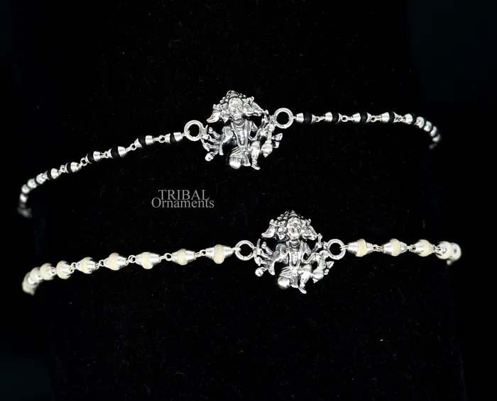 Panchmukhi hanuman holy basil rosary beads Rakhi 925 sterling silver handmade Rakhi bracelet amazing Tulsi beaded bracelet rk203 TRIBAL ORNAMENTS Bracelets Panchmukhi hanuman holy basil rosary beads Rakhi 925 sterling silver handmade Rakhi bracelet amazing Tulsi beaded bracelet rk203 TRIBAL ORNAMENTS Bracelets