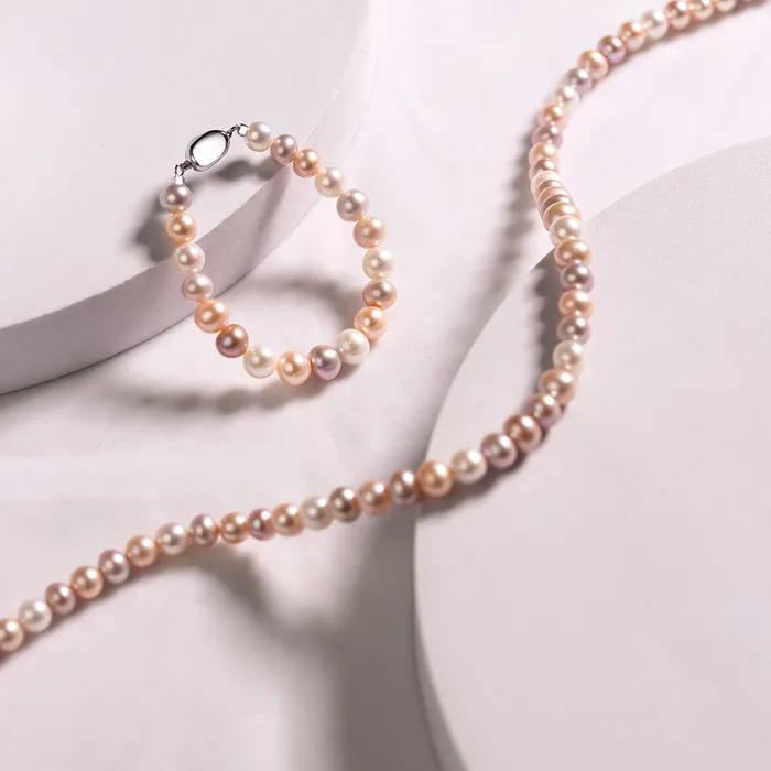 Pearly Lustre Bracelets Excellent Lustre Candy Freshwater Pearl Bracelet WB00174