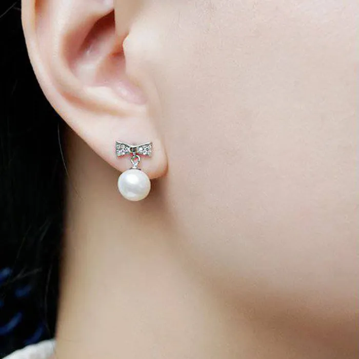 Pearly Lustre Earrings Elegant Freshwater Pearl Earrings WE00062