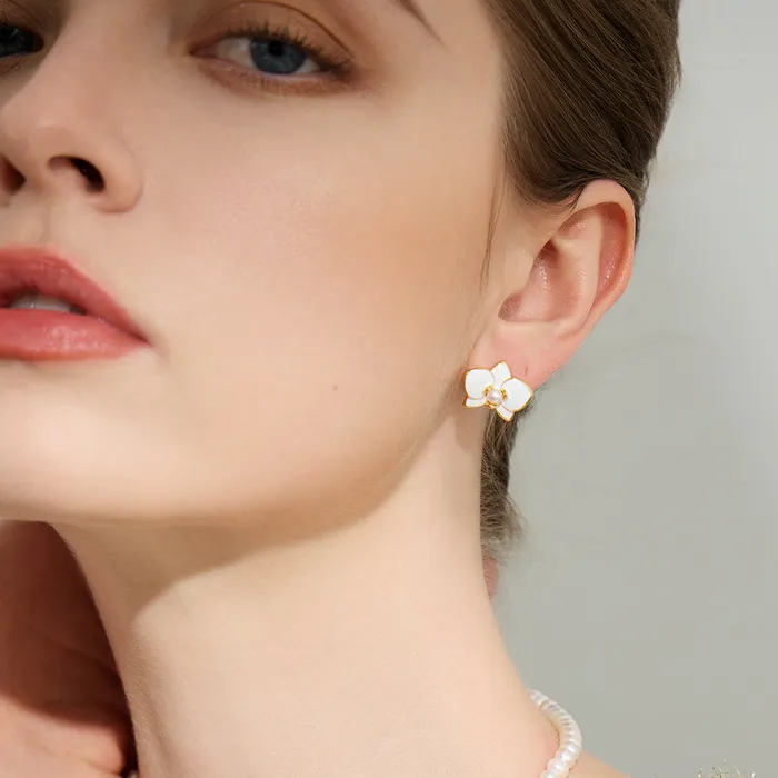 Pearly Lustre Earrings Top Grade Freshwater Pearl Earrings WE00788 ORCHID