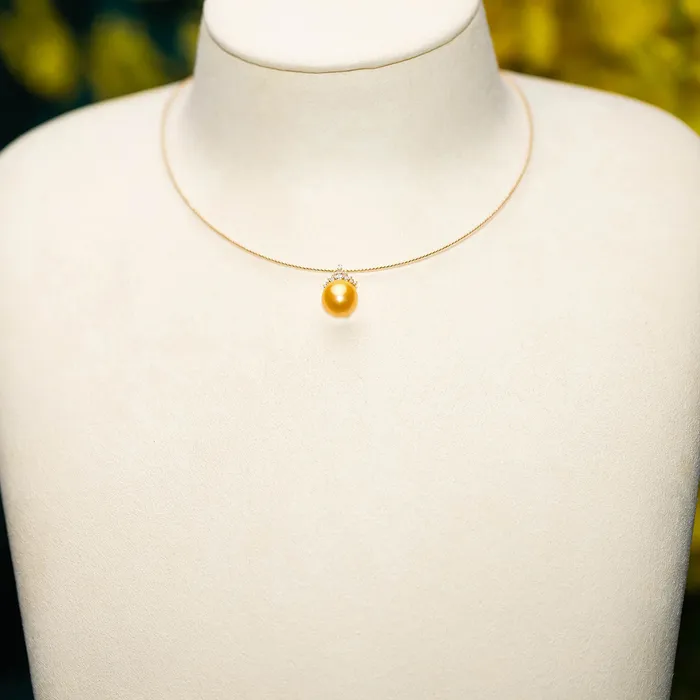 Pearly Lustre Necklaces 18K Solid Gold South Sea Golden Pearl Necklace KN00005