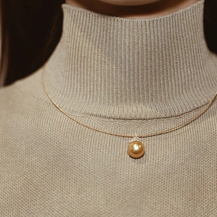 Pearly Lustre Necklaces 18K Solid Gold South Sea Golden Pearl Necklace KN00005