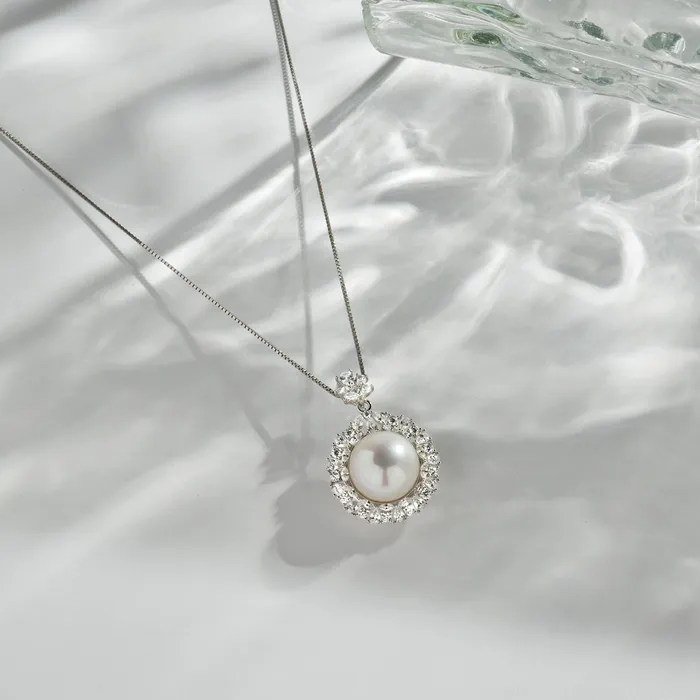 Pearly Lustre Necklaces Elegant Edison Pearl Necklace WN00372