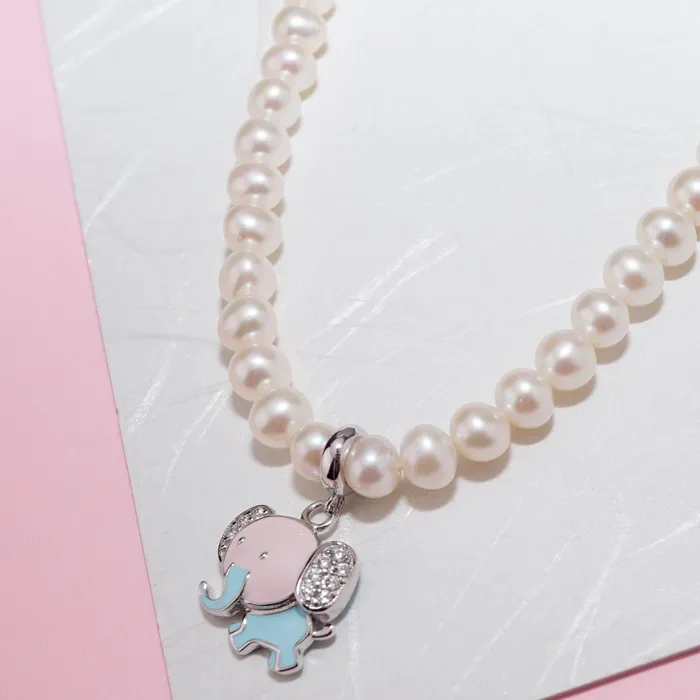 Pearly Lustre Necklaces Wonderland Freshwater Pearl Necklace WN00161