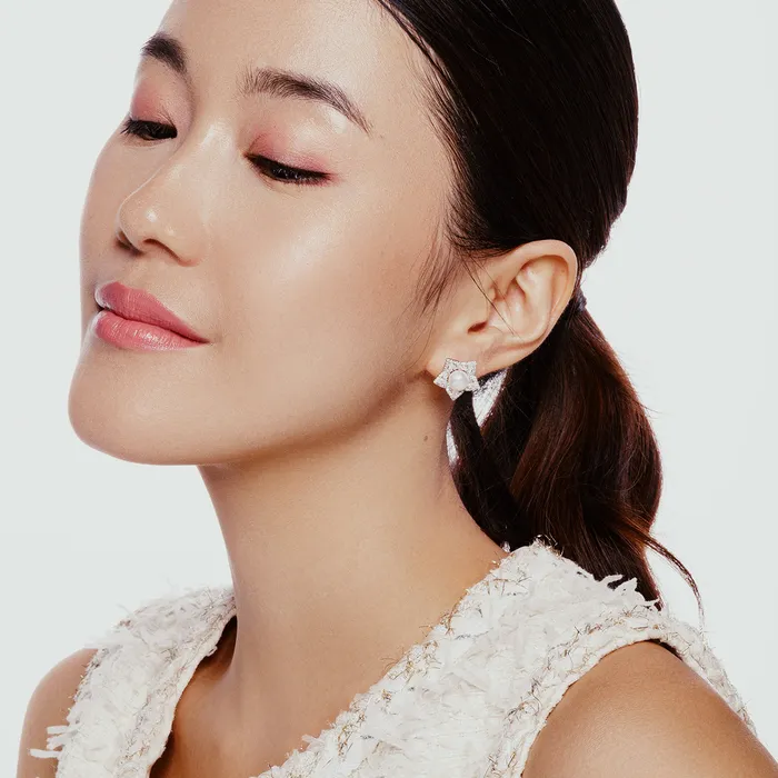 Pearly Lustre Ocean Star Freshwater Pearl Earrings WE00086 Earrings