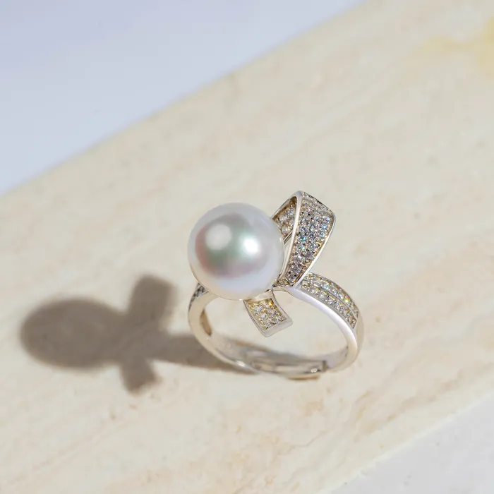Pearly Lustre Rings Australian White South Sea Pearl Ring WR00137