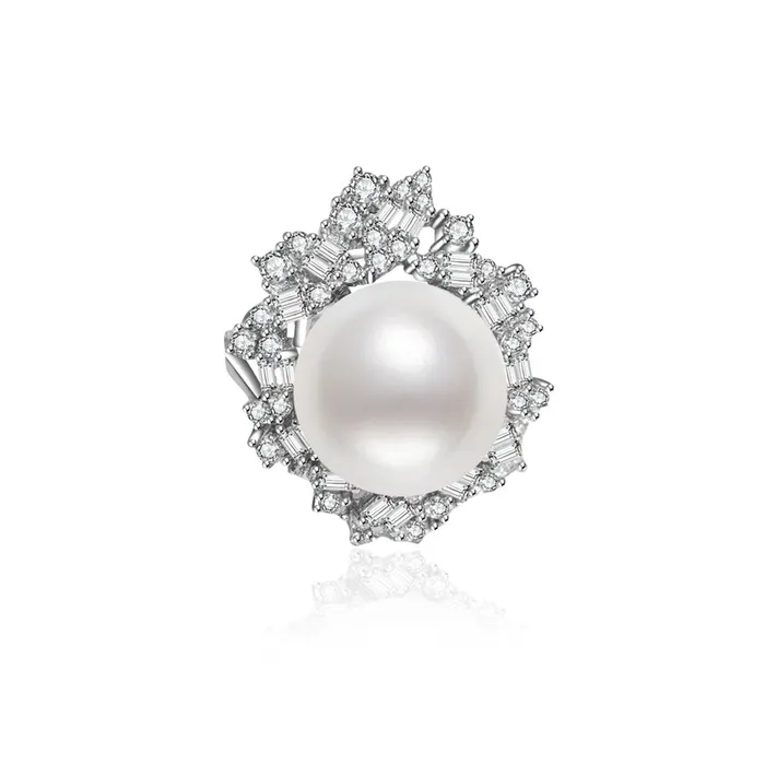 Pearly Lustre Rings Elegant Edison Pearl Ring WR00004
