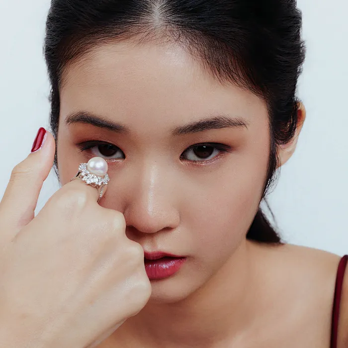 Pearly Lustre Rings Elegant Edison Pearl Ring WR00004