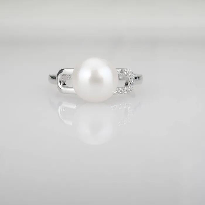 Pearly Lustre Rings New Yorker Freshwater Pearl Ring WR00072