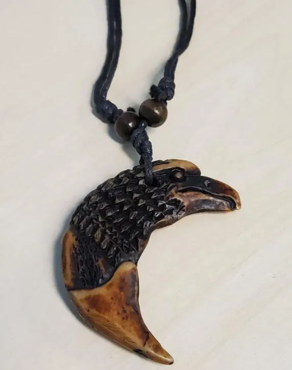 POLLY Necklaces N1567 Brown Eagle Tooth on Leather Cord Necklace