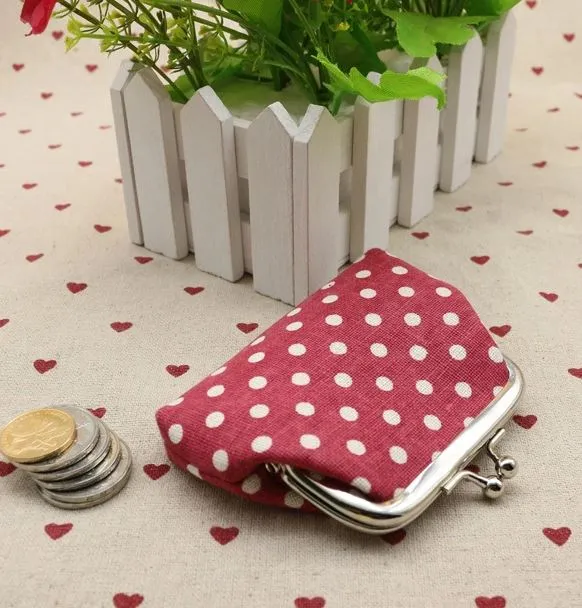 POLLY Rings G125 Red White Polka Dot Clasp Coin Purse