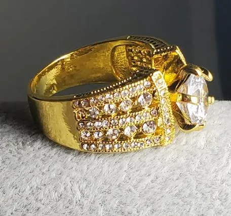 R134 Gold Gemstone Multi Rhinestones Ring alice Rings