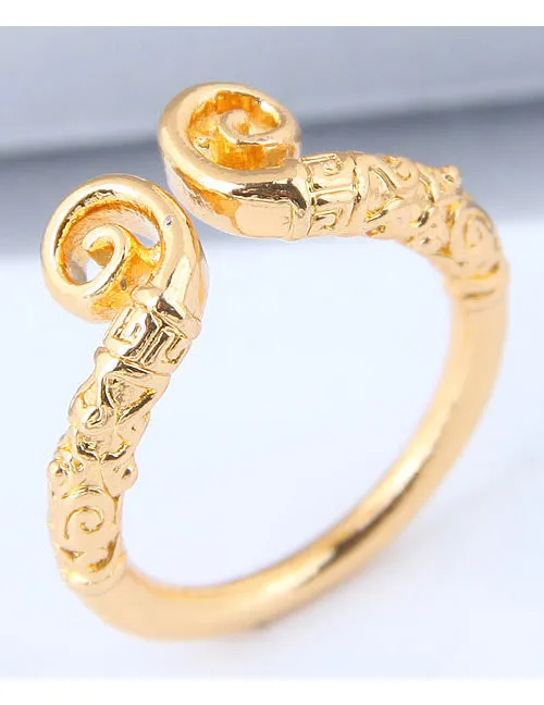 Rings 02 TR45 Gold Decorated Toe Ring
