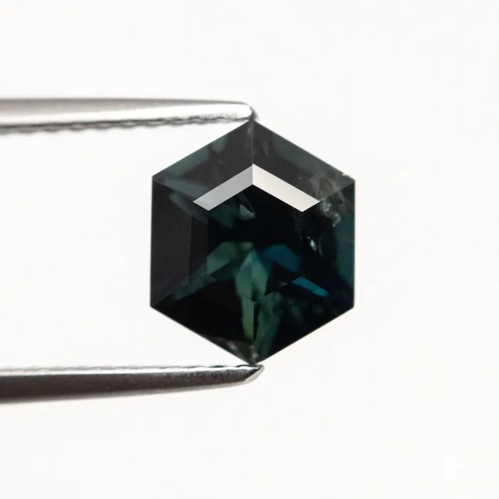 Rings Misfit Gems 154ct 803x667x412mm Hexagon Step Cut Sapphire 2231404