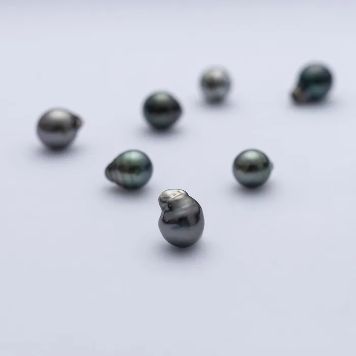 Rings Pearly Lustre Low Grade Round Tahitian Pearls WA00055