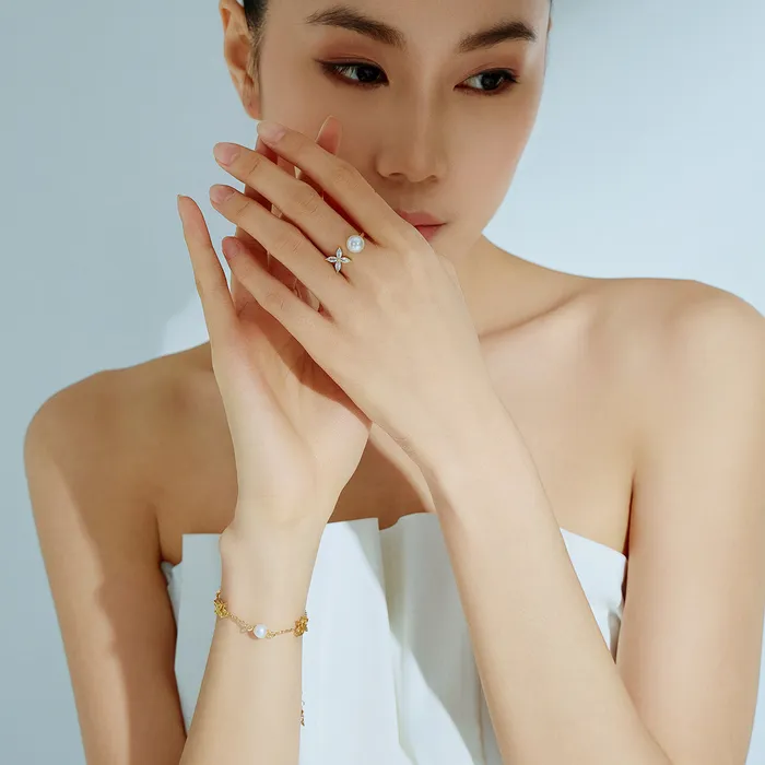 Rings Pearly Lustre Top Grade Freshwater Pearl Ring WR00309 EVERLEAF
