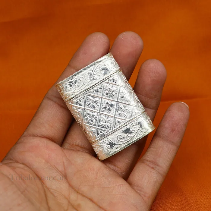 Rings TRIBAL ORNAMENTS 925 sterling silver handcrafted floral design 2 in1 trinket box tobacco box tobacco and chuna box best gifting silver royal article stb97