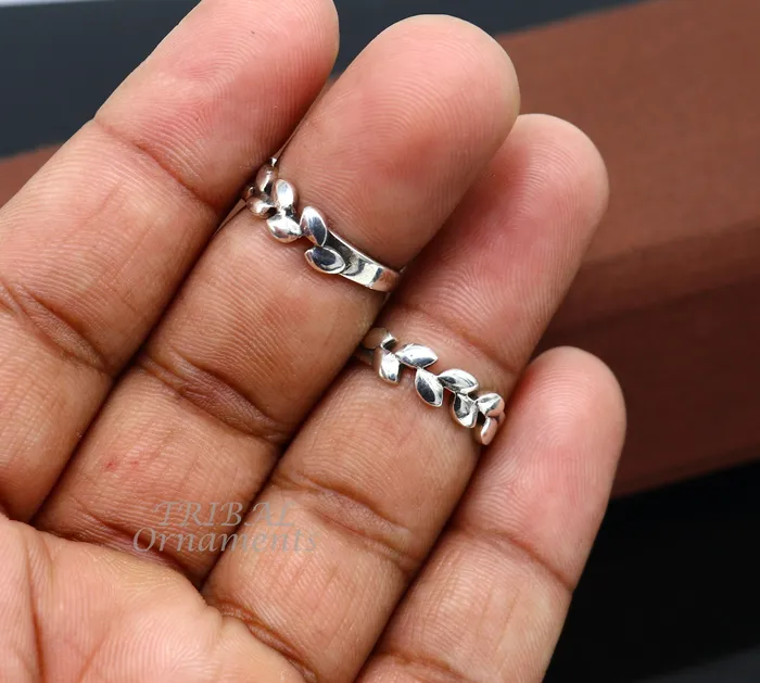 Rings TRIBAL ORNAMENTS Fabulous flower design 925 sterling silver handmade vintage design Adjustable toe ring ethnic tribal belly dance jewelry india YTR03