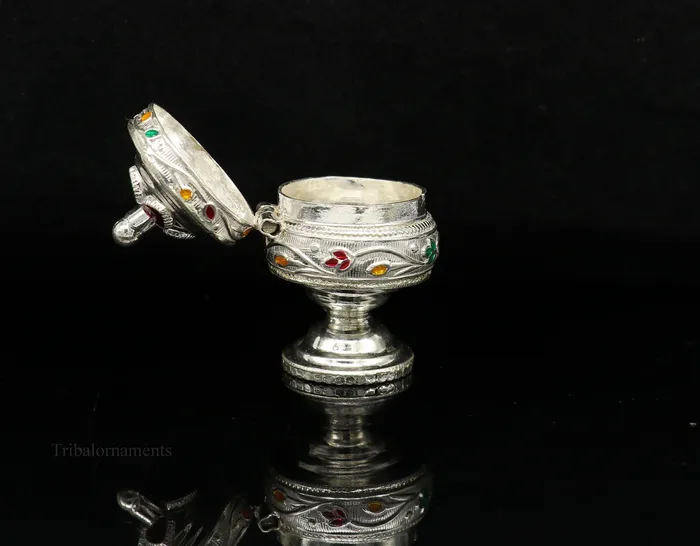 Rings TRIBAL ORNAMENTS Solid sterling silver vintage royal designer handmade brides eyes kajal box surma box kumkum sindur box small trinket box article stb236