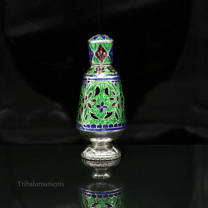 Rings TRIBAL ORNAMENTS Vintage floral design 925 sterling silver Sindoor box Kumkum box trinket box bridal enamel jewelry collection from Rajasthan india stb217