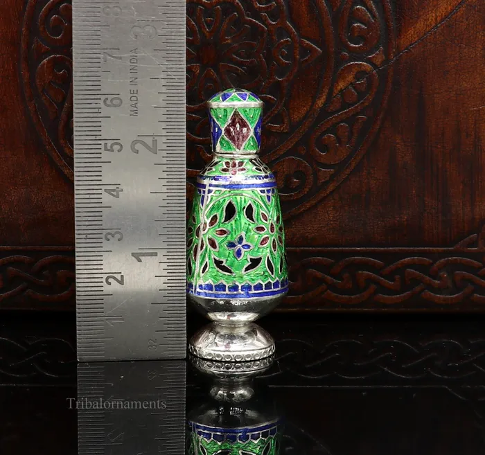 Rings TRIBAL ORNAMENTS Vintage floral design 925 sterling silver Sindoor box Kumkum box trinket box bridal enamel jewelry collection from Rajasthan india stb217