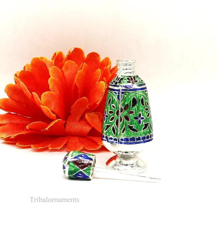 Rings TRIBAL ORNAMENTS Vintage floral design 925 sterling silver Sindoor box Kumkum box trinket box bridal enamel jewelry collection from Rajasthan india stb217