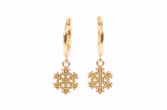 Snowfall Huggies WANTME Earrings