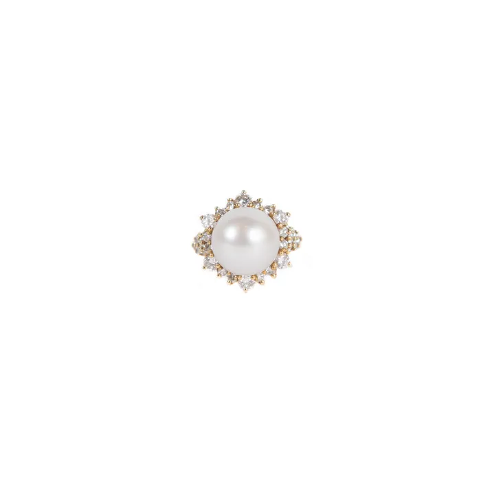 STORE 5a Rings PreOwned Akoya Pearl and Diamond Ring