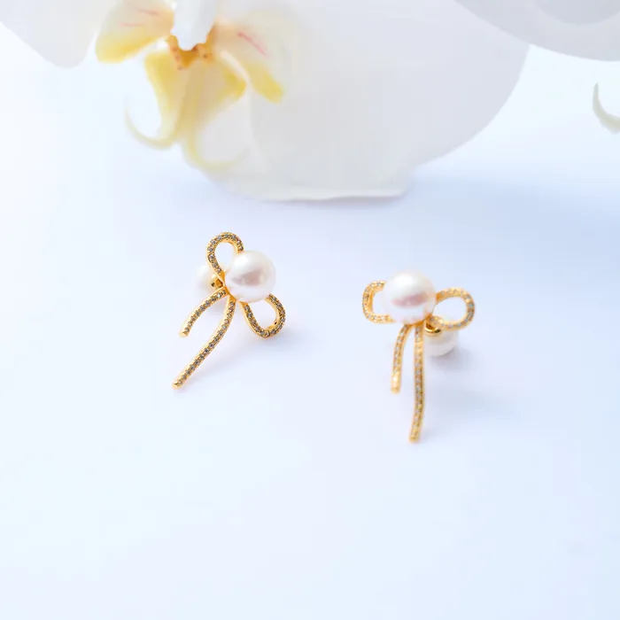 Top Grade Freshwater Pearl Earrings WE00800 RIBBON Pearly Lustre Earrings
