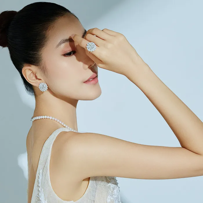 Top Grade Freshwater Pearl Ring WR00284 CELESTE Pearly Lustre Rings