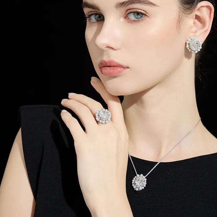 Top Grade Freshwater Pearl Ring WR00284 CELESTE Pearly Lustre Rings
