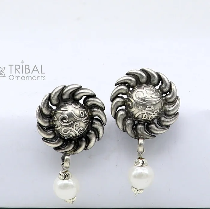 Trendy stylish Round flower design Pearl earing handmade 925 sterling silver stud earrings tribal ethnic jewelry s1292 TRIBAL ORNAMENTS Earrings Trendy stylish Round flower design Pearl earing handmade 925 sterling silver stud earrings tribal ethnic jewelry s1292 TRIBAL ORNAMENTS Earrings