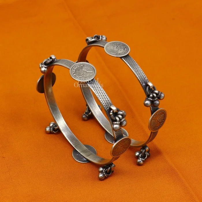 TRIBAL ORNAMENTS 925 sterling silver handmade customized tribal ethnic bangle bracelet best vintage style hanging drops bangles for gifting nba328 Bracelets